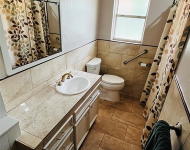 13421 Utica Street - Photo Thumbnail 24