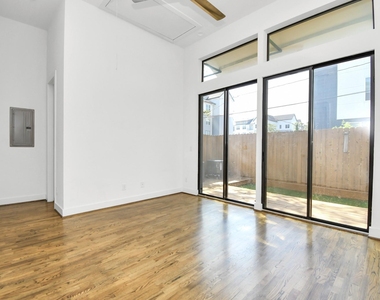 732 W 22nd Street - Photo Thumbnail 24