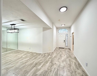 3226 Candlepine Drive - Photo Thumbnail 1