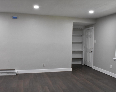 8113 Bigwood Street - Photo Thumbnail 4