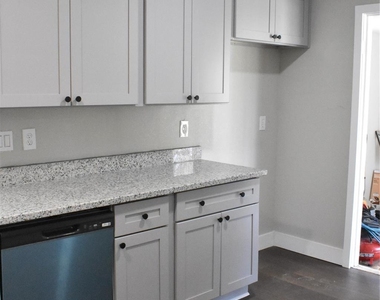 8113 Bigwood Street - Photo Thumbnail 8