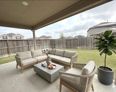 1301 Tan Gable Ln - Photo Thumbnail 29