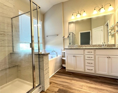 16215 Northern Cardinal Lane - Photo Thumbnail 15