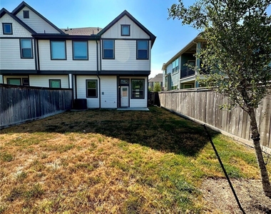 16215 Northern Cardinal Lane - Photo Thumbnail 26