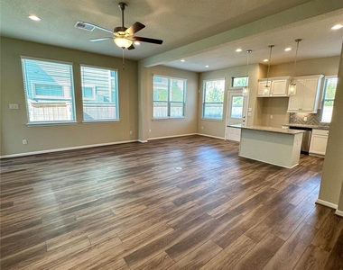 16215 Northern Cardinal Lane - Photo Thumbnail 7