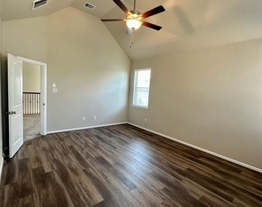 16215 Northern Cardinal Lane - Photo Thumbnail 14