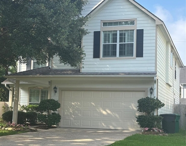 951 Lamonte Lane - Photo Thumbnail 2