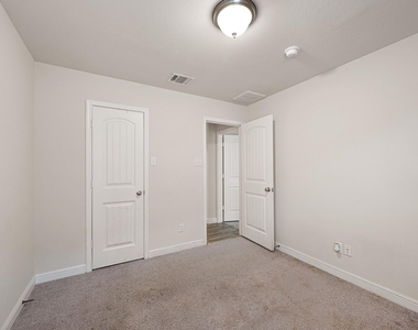 5315 Latigo Court - Photo Thumbnail 20