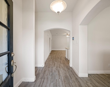 5315 Latigo Court - Photo Thumbnail 3