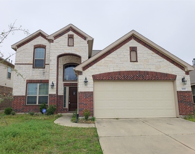 8818 Cornina Drive - Photo Thumbnail 22
