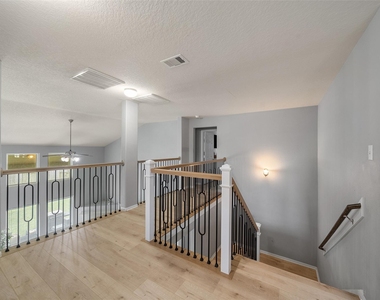 4142 Soaring Elm Street - Photo Thumbnail 21