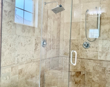 5305 Nett Street - Photo Thumbnail 11