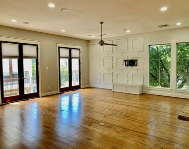 5305 Nett Street - Photo Thumbnail 2