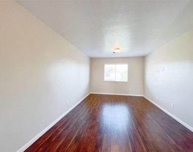 18102 Redoak Manor Lane - Photo Thumbnail 8