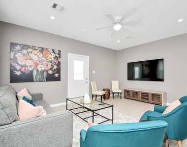 3019 Elysian Street - Photo Thumbnail 10