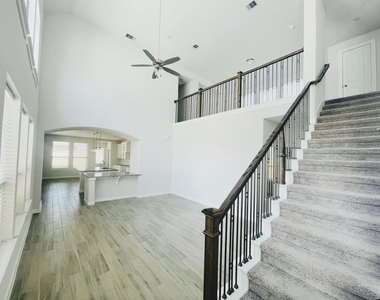 20906 Tortoise Shell Way - Photo Thumbnail 4