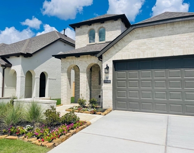 20906 Tortoise Shell Way - Photo Thumbnail 3