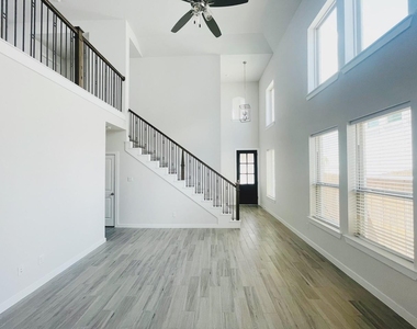 20906 Tortoise Shell Way - Photo Thumbnail 5