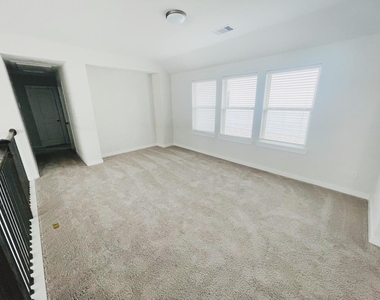 20906 Tortoise Shell Way - Photo Thumbnail 29