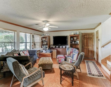 1706 Country Squire Drive - Photo Thumbnail 21