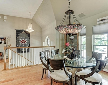 1706 Country Squire Drive - Photo Thumbnail 16