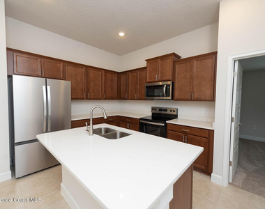 1146 Kylar Drive Nw - Photo Thumbnail 3