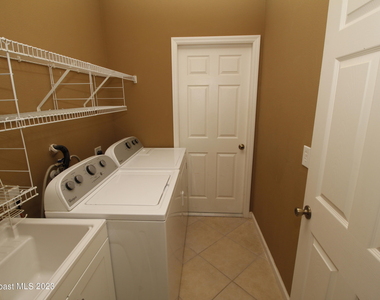 3275 Arden Circle - Photo Thumbnail 7