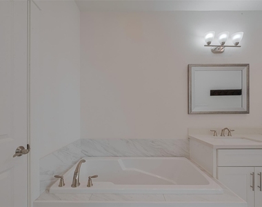 854 W 20th Street - Photo Thumbnail 35