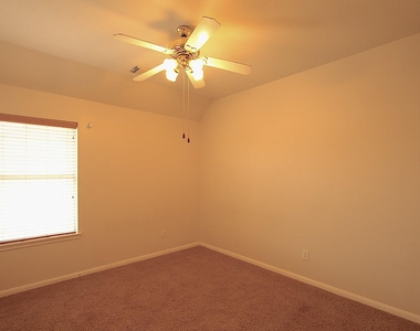 4430 Waverly Canyon Lane - Photo Thumbnail 26