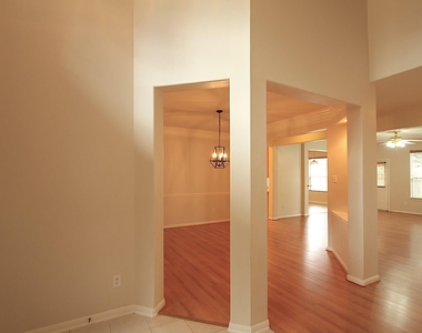 4430 Waverly Canyon Lane - Photo Thumbnail 4