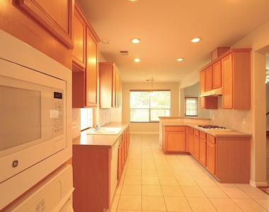 4430 Waverly Canyon Lane - Photo Thumbnail 16