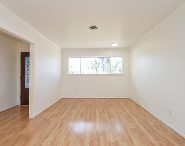 7327 Osage Street - Photo Thumbnail 7