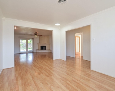 7327 Osage Street - Photo Thumbnail 8