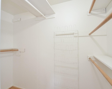 7327 Osage Street - Photo Thumbnail 24
