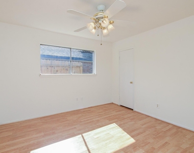 7327 Osage Street - Photo Thumbnail 27