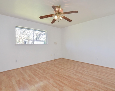 7327 Osage Street - Photo Thumbnail 18