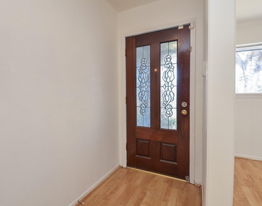 7327 Osage Street - Photo Thumbnail 3