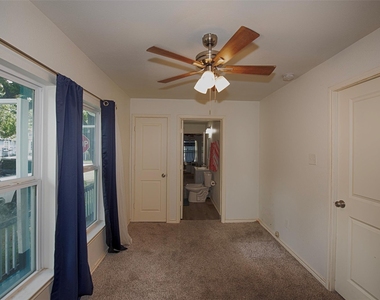 2802 Canfield Street - Photo Thumbnail 21
