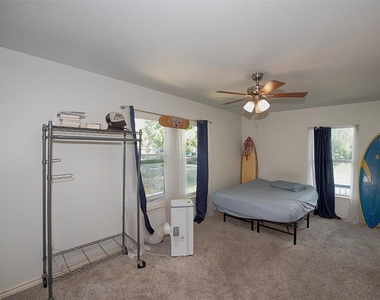 2802 Canfield Street - Photo Thumbnail 16