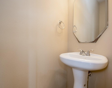 4019 Windmill Creek Drive - Photo Thumbnail 13