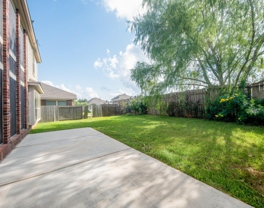 4019 Windmill Creek Drive - Photo Thumbnail 27
