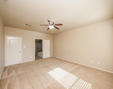 4019 Windmill Creek Drive - Photo Thumbnail 16