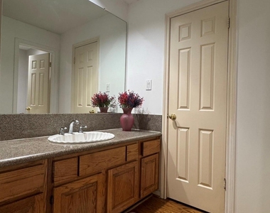 5200 Weslayan Street - Photo Thumbnail 13