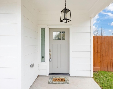 2753 Redrock Street - Photo Thumbnail 4