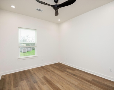 2753 Redrock Street - Photo Thumbnail 28