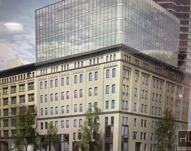 1st Avenue - Photo Thumbnail 8