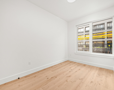 343 Himrod Street - Photo Thumbnail 7