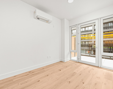 343 Himrod Street - Photo Thumbnail 6