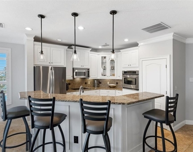 6420 Sunset Bay Circle - Photo Thumbnail 16