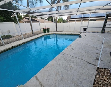 11557 124th Terrace - Photo Thumbnail 29